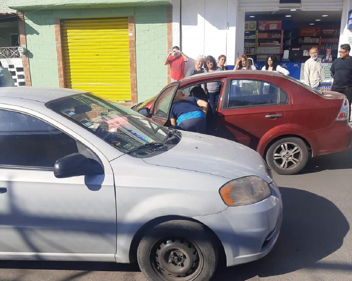 Abogada es atacada a balazos 