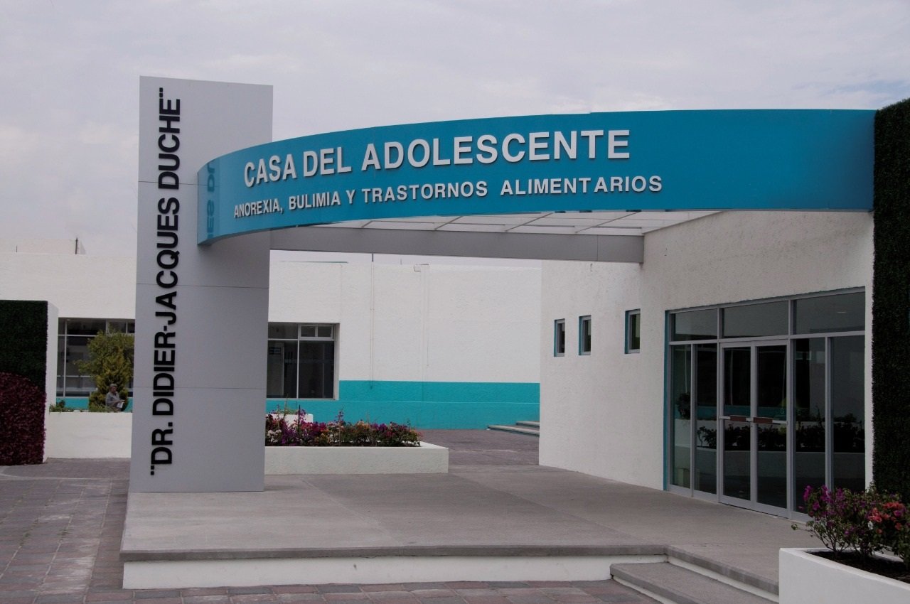 Bullying y baja autoestima pueden provocar trastornos alimenticios 