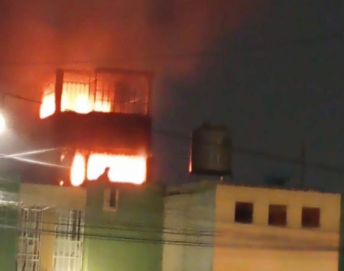Fuga de gas provoca incendio de vivienda en Tecámac