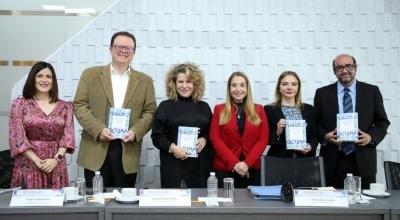 Presentan libro “Once años de un nuevo paradigma de  Derechos Humanos para México”, en el cual se analiza la inclusión, reconocimiento y participación paritaria 