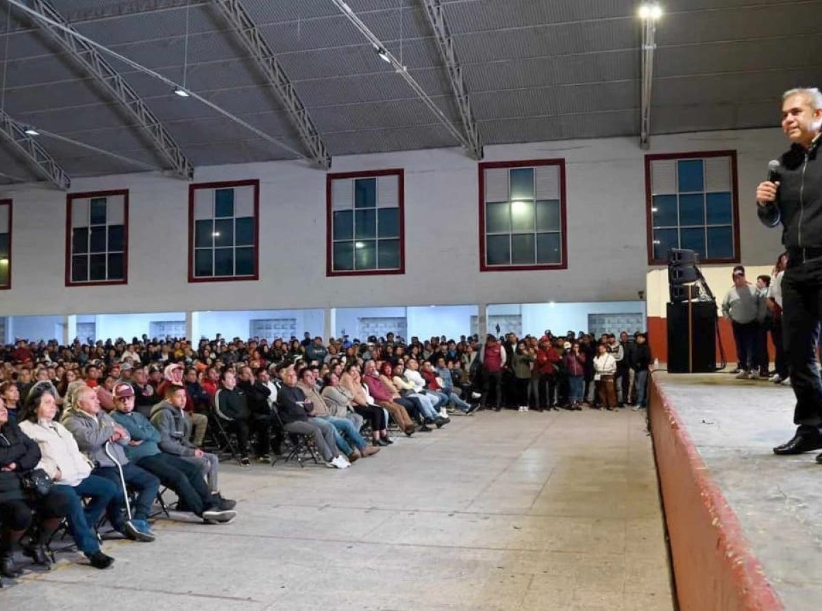 Alcalde de Ecatepec va por candidatura al Senado