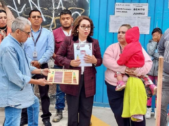 Promueve Azucena Cisneros bullymetro en secundarias de Ecatepec