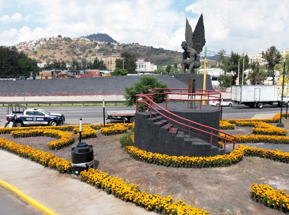 Ecatepec Se Viste de Naranja para el Día de Muertos
