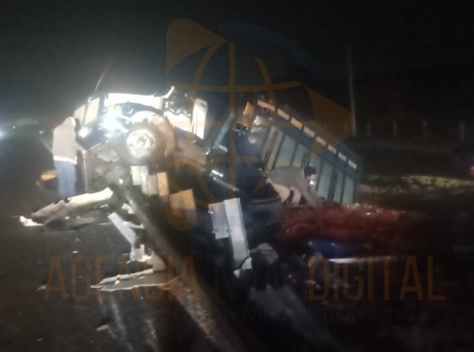 Accidente en la Autopista México-Tulancingo: Tráfico Congestionado Altura de Nopaltepec