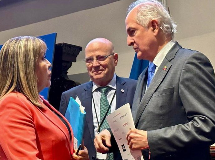 Antonio Ledezma Expone Estrategias de Maduro para Evadir Responsabilidad en Crímenes de Lesa Humanidad