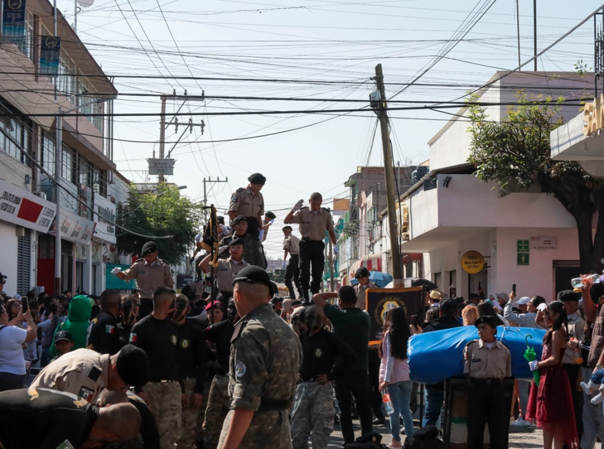 Desfile y Ceremonia Cívica: Texcoco Celebra el 113 Aniversario de la Revolución Mexicana