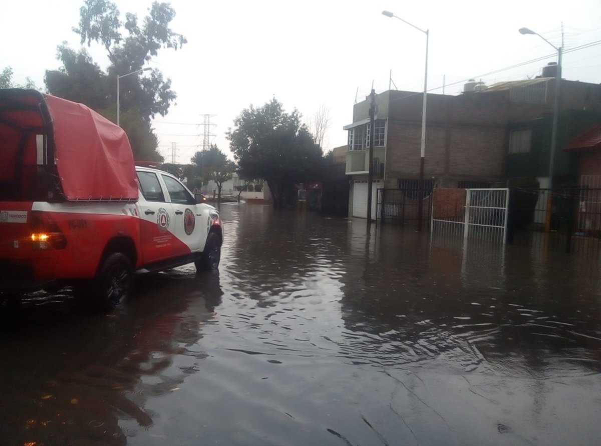 Despliegue Efectivo del Grupo de Contingencia en Texcoco Frente a Lluvias Inesperadas