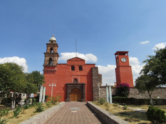 Entre Piedra Tallada y Retablos: La Belleza Religiosa de Nopaltepec