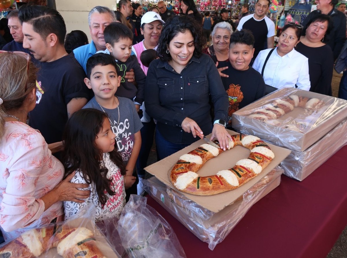  Rosca de Reyes en Mercados y Plazas Emblemáticas de Texcoco