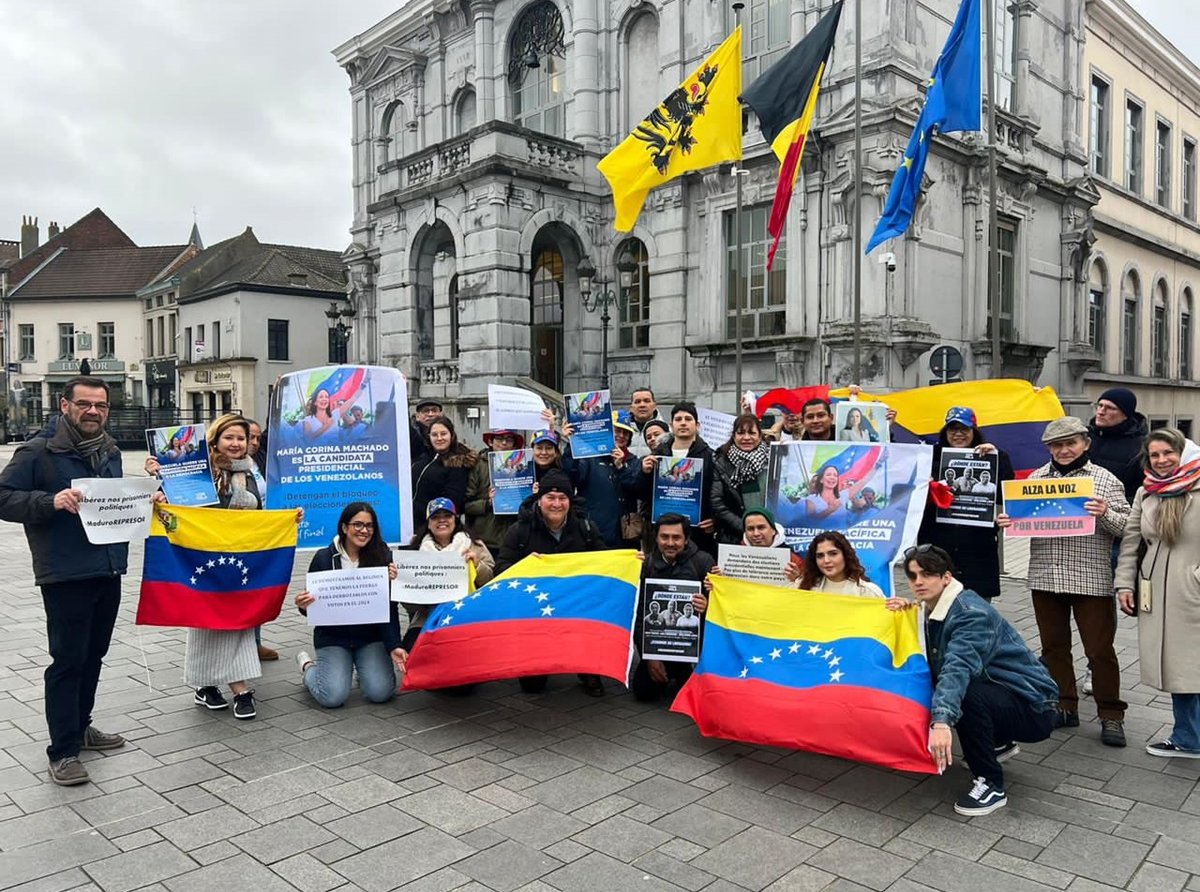 Venezolanos se concentraron en Madrid en apoyo a María Corina