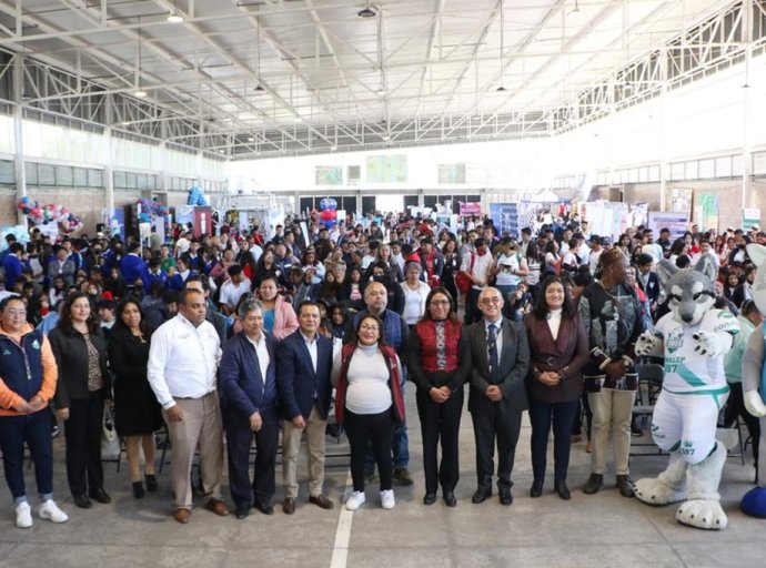 Expo-Orienta 2024: Forjando Futuros en Chimalhuacán