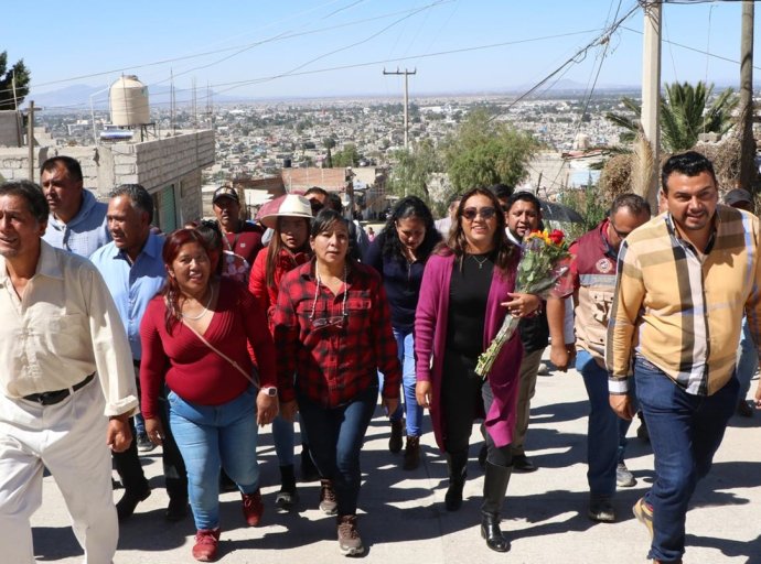 Inauguración de Obras de Pavimentación en Santa María Chimalhuacán: Compromiso Cumplido