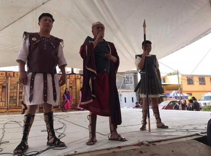 Emotiva representación de "El Mártir del Gólgota" en San Marcos Nepantla