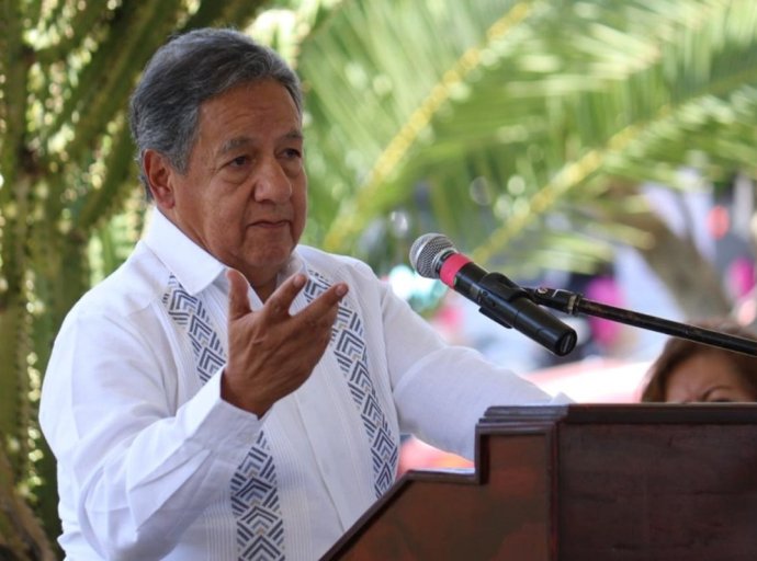 Martínez desestima acusaciones sobre intervención en proceso electoral