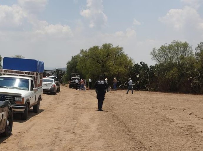 Descubren Cuatro Cuerpos en Camino de San Felipe Teotitlán, Nopaltepec