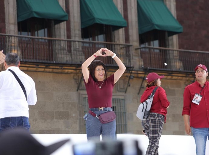 Mariela Gutiérrez Culmina Campaña en Apoyo a Claudia Sheinbaum en el Zócalo