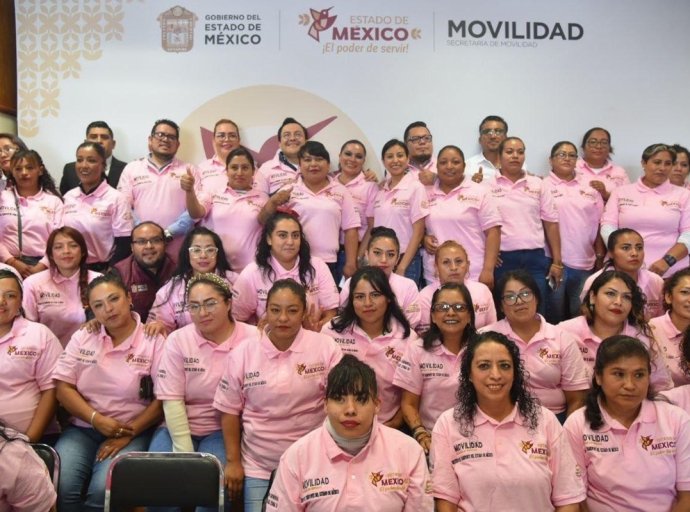 "Mujeres al Volante": Iniciativa Histórica para el Desarrollo Laboral Femenino en el Transporte Público