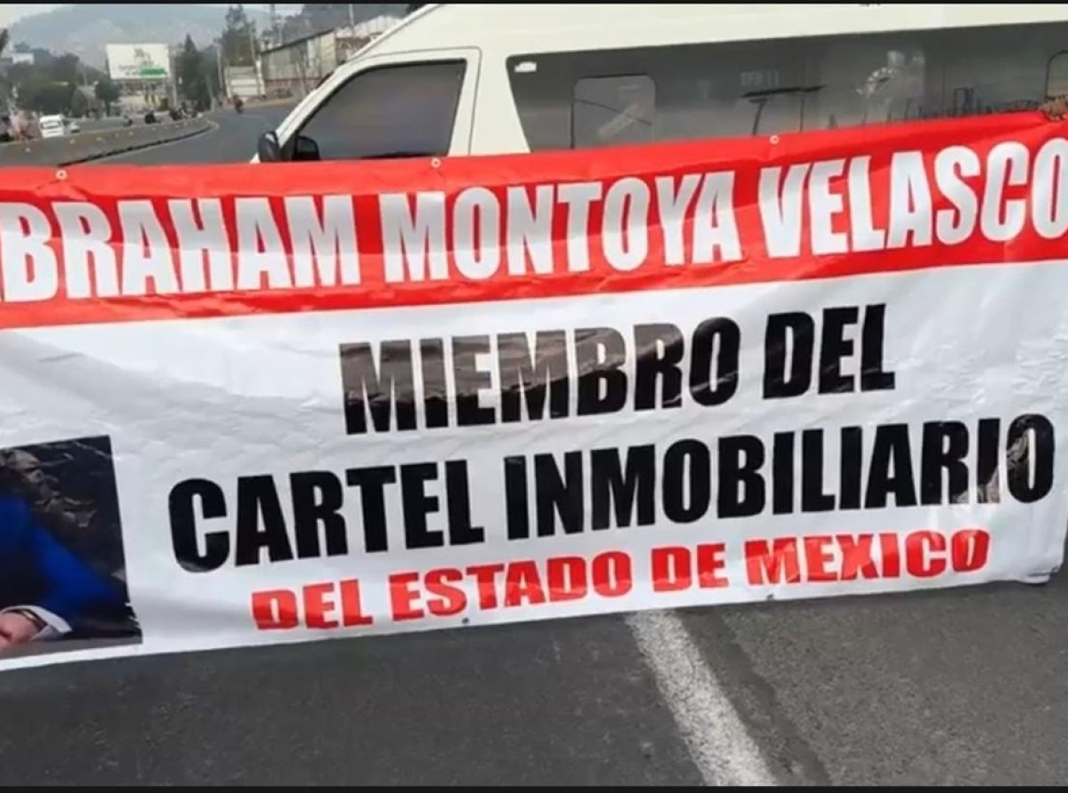 Bloquean autopista para denunciar abusos y corrupción de juez de Ecatepec