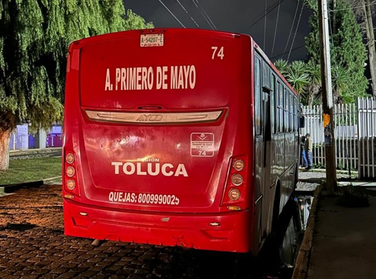 Semov revoca concesión de transporte público tras accidente mortal en Tenango-Toluca