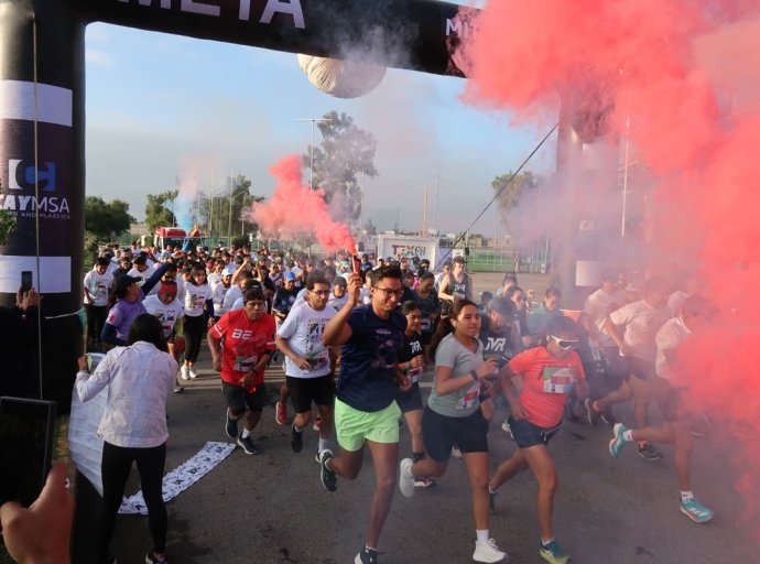 Más de 200 deportistas en la carrera 'MIT RUNNERS TEXCOCO 2024'