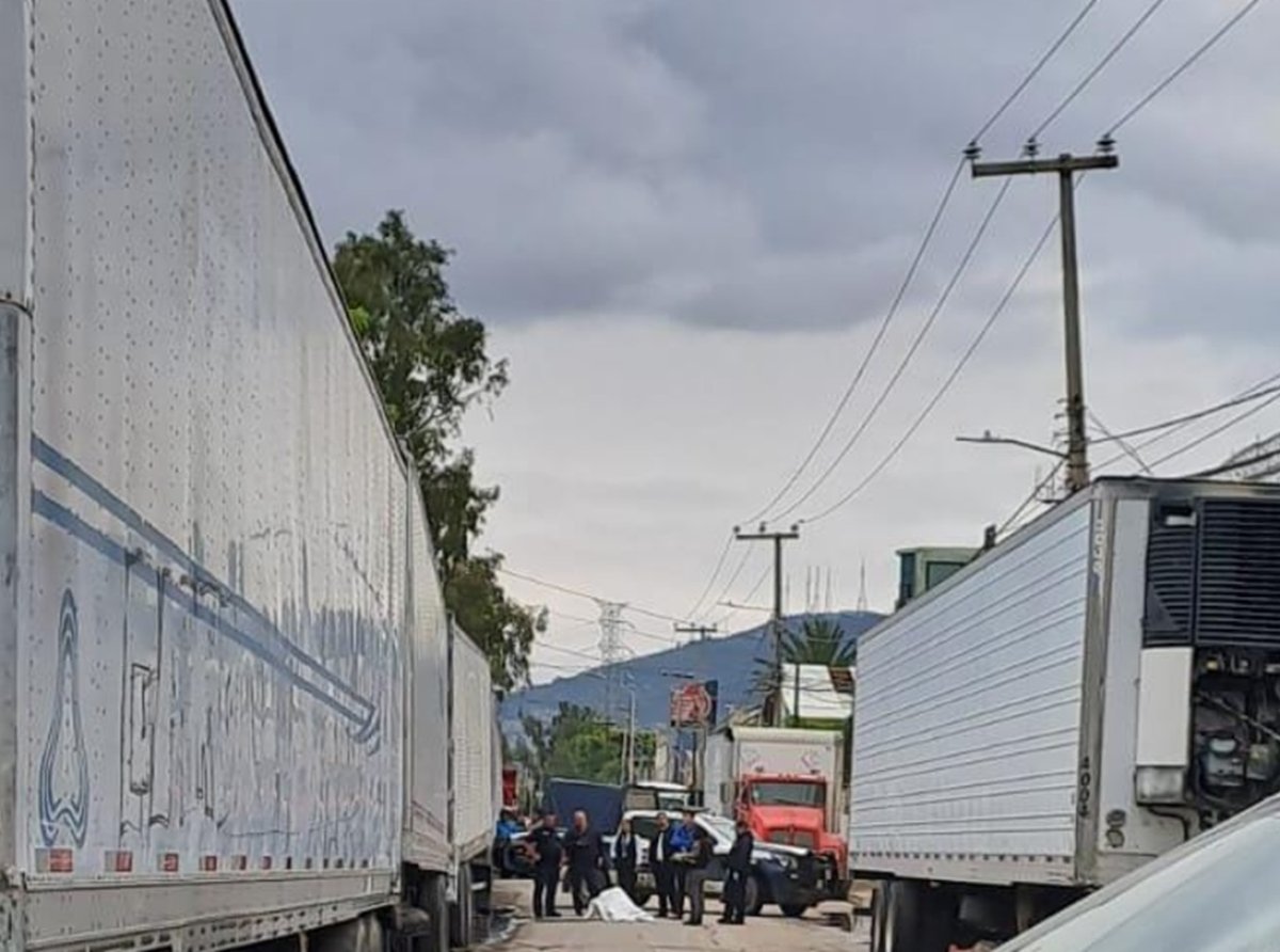 Encuentran cadáver dentro de bolsa en Ecatepec