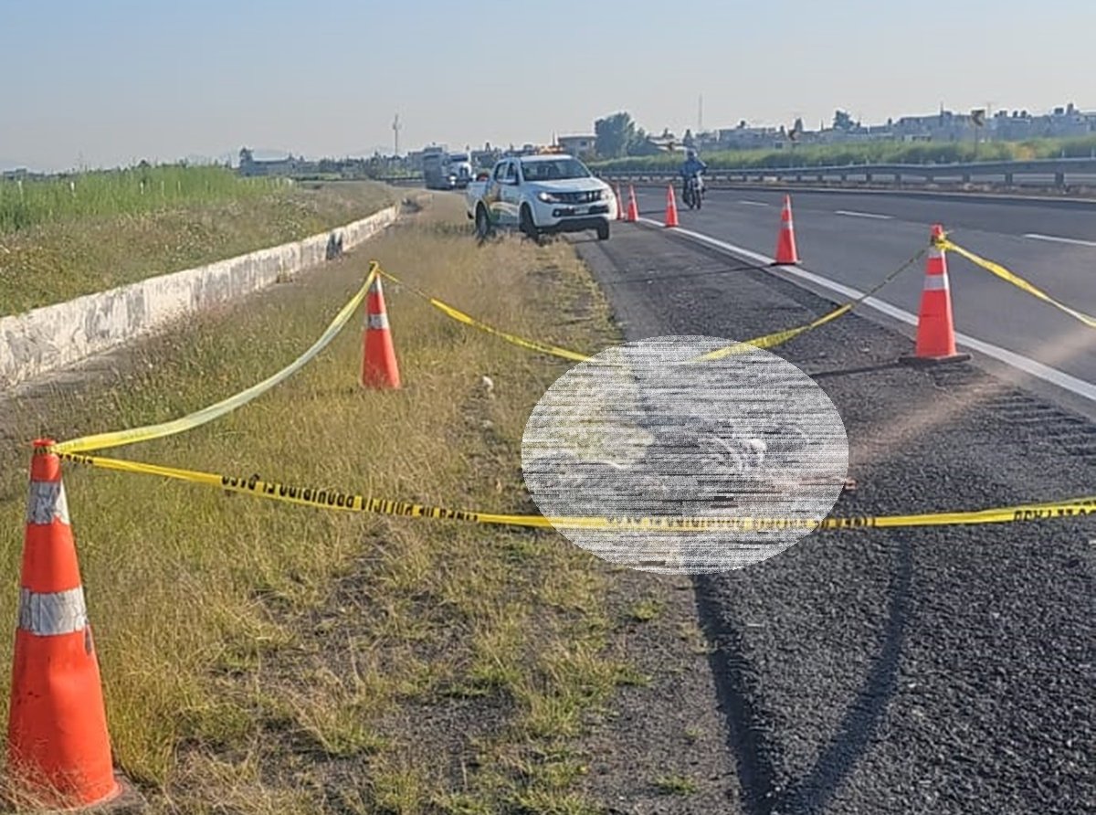 Localizan a hombre sin vida y camioneta abandonada en el Circuito Exterior Mexiquense