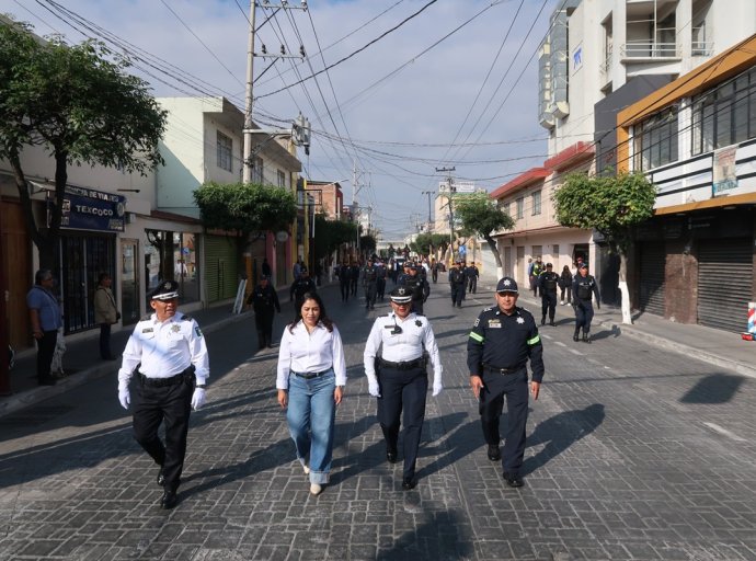 Texcoco honra su historia revolucionaria con un colorido desfile