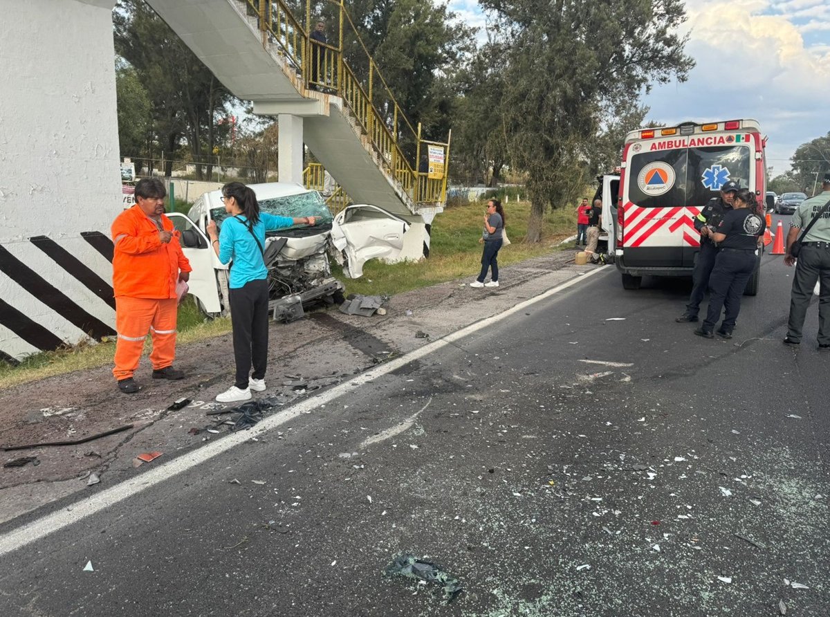 Accidente fatal en la autopista México-Pirámides: un turista pierde la vida, hay ocho heridos