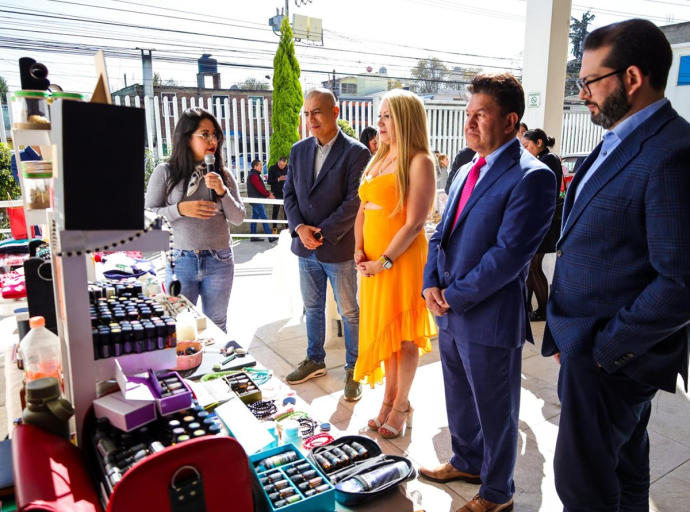 Inauguran Bazar Navideño para Impulsar la Donación de Órganos