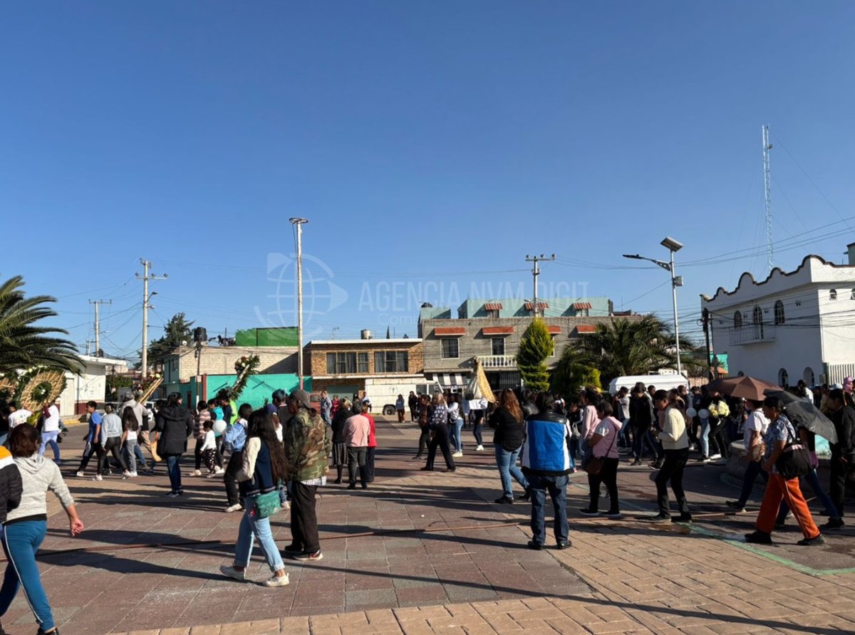 Santa María Coatlan se une para apoyar a familia afectada por explosión