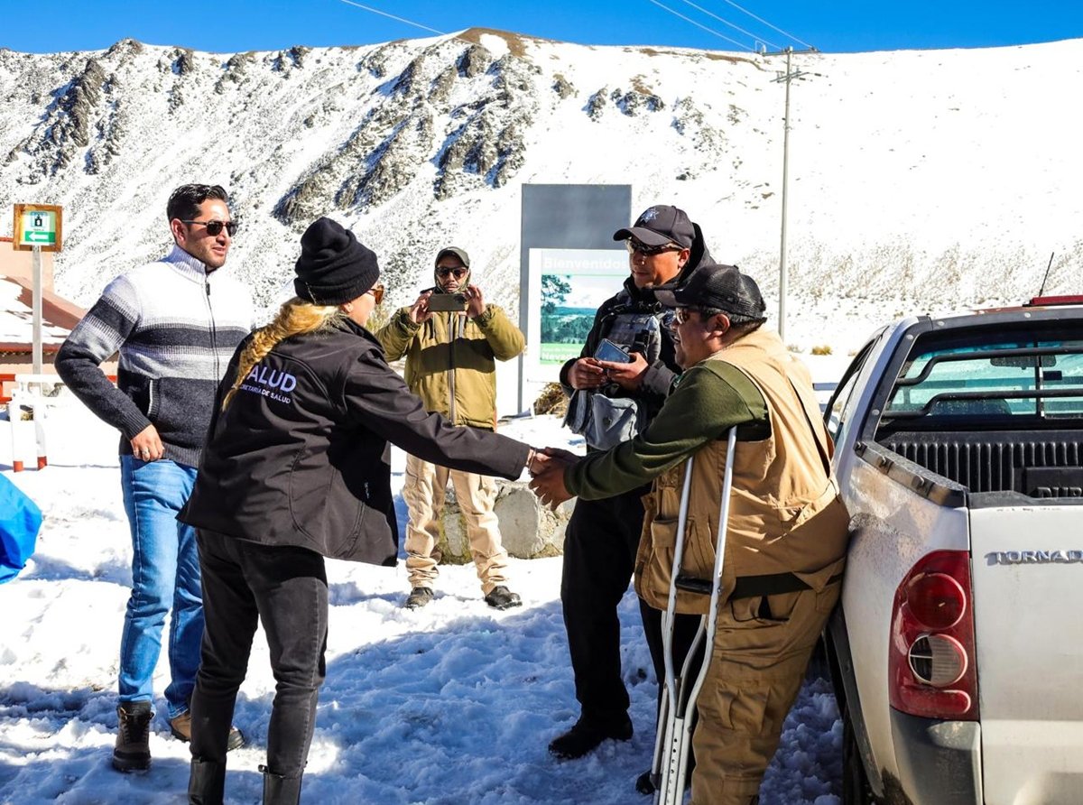 Refuerzan operativo en el Nevado de Toluca ante alta afluencia de visitantes