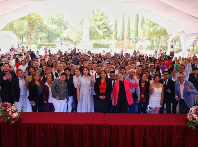 Refuerza Tecámac valores familiares con ceremonia de “Bodas del Bicentenario”