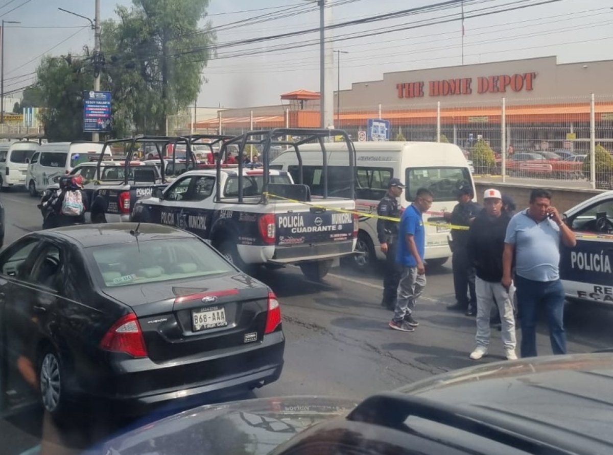 Reportan deceso de conductor por presunto paro cardíaco en Ecatepec