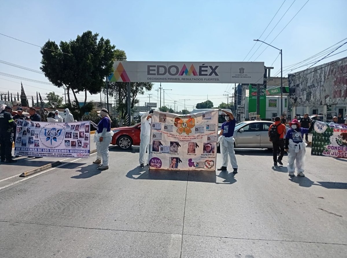 Negligencia estatal: Madres recurren a bloqueo para exigir búsqueda de desaparecida en Edomex