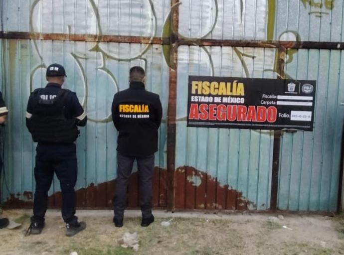 Catean inmueble en Tecámac y hallan vehículos robados