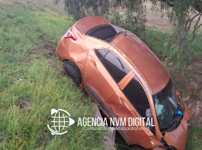 Tragedia en la México-Tulancingo, Mujer pierde la Vida luego de Volcar el Vehiculo Donde Viajaba 