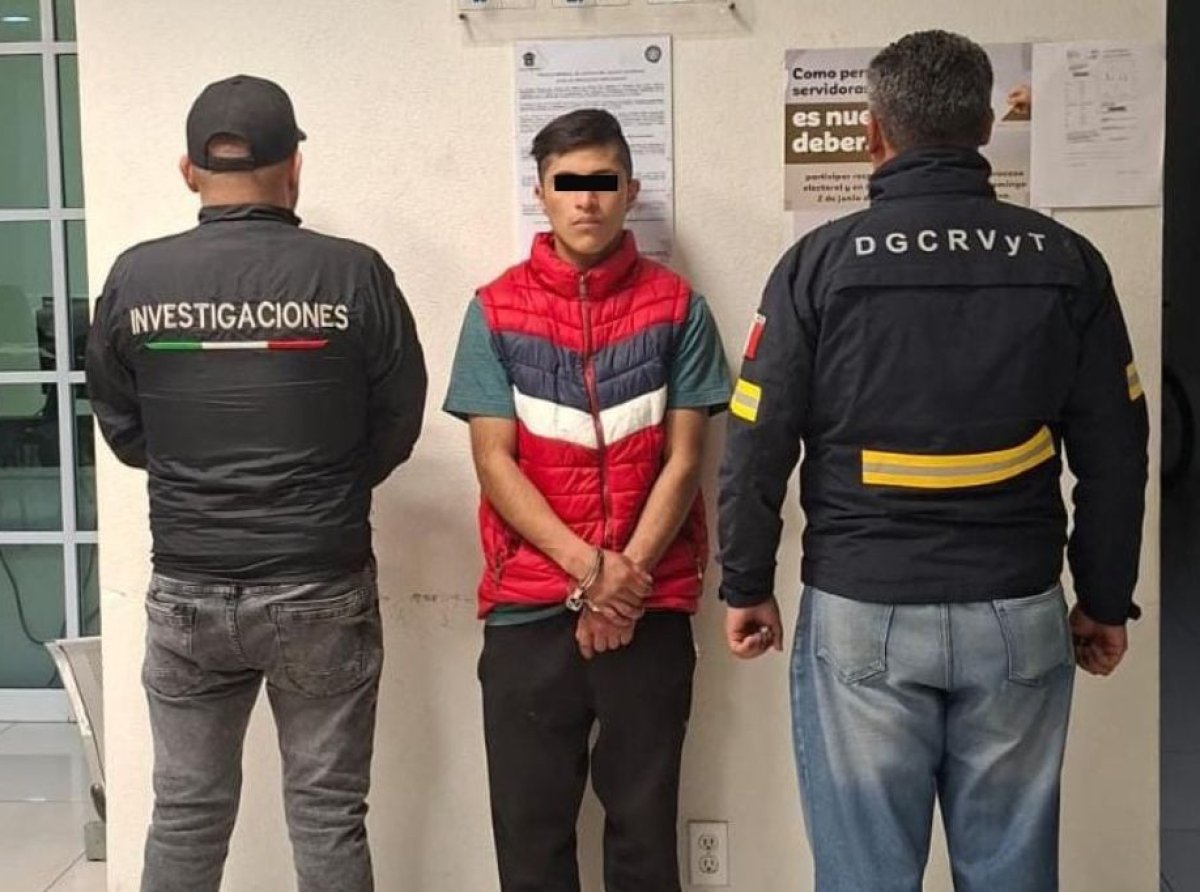 Capturan a presunto narcomenudista en San Mateo Otzacatipan