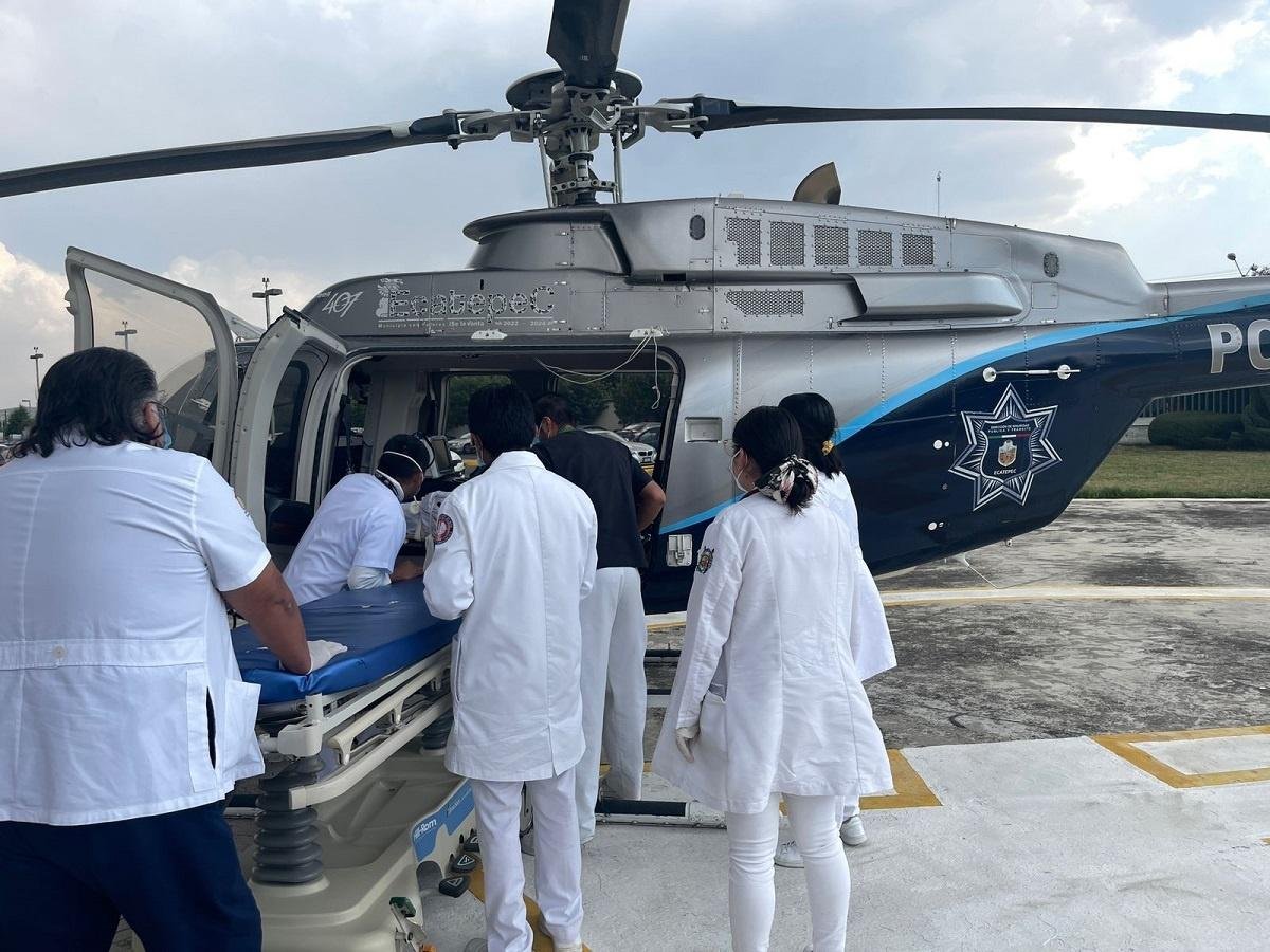 Helicóptero Jaguar 1 de Ecatepec salva la vida de una mujer al trasladarla de urgencia a hospital de Toluca