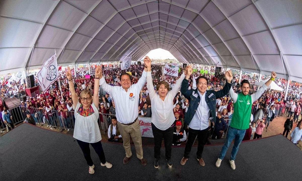 Reciben más de 30 mil personas a Delfina Gómez en Ecatepec