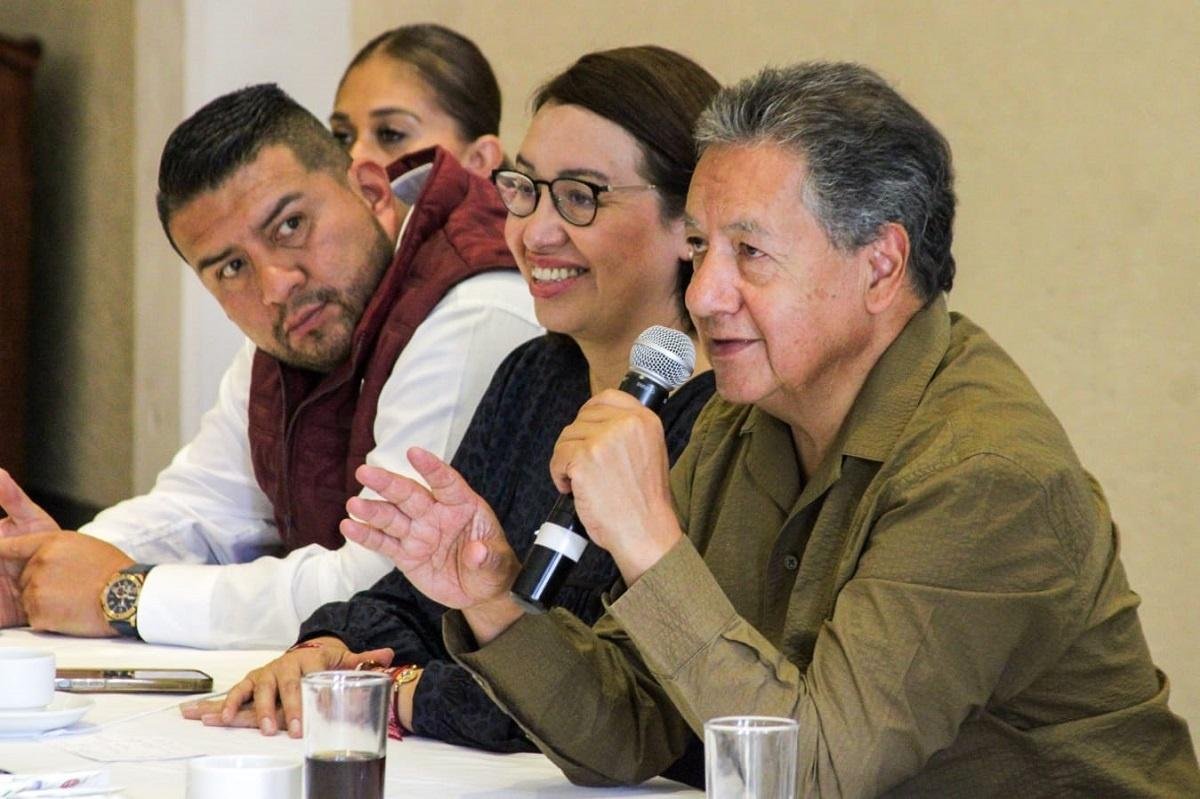 Vamos a ganar sin ningún problema y los adversarios se acercan a la salida del palacio de gobierno: Higinio Martínez